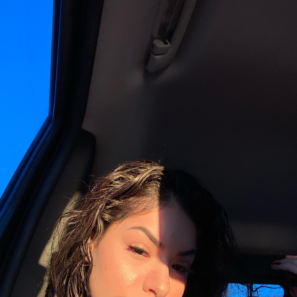 Meet your Posher, Beverly